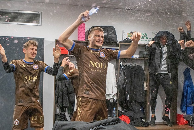 土球员快速 土球员快速